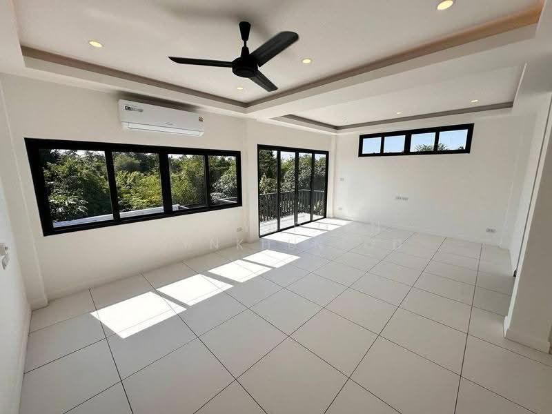 3-BR House, chon-buri, Huai Yai, Bang Lamung (Pattaya), Chon Buri (Pattaya), 3 Bedrooms, 325 sqm, Single Detached House For Sale, by Pitiyaporn Pornkhuntod, 500591966 - DDproperty.com