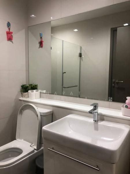 Life Asoke Hype, bangkok, 339 Chaturathit Rd, Makkasan, Ratchathewi, Bangkok, 2 Bedrooms, 48 sqm, Condo For Rent, by Napat Thamakulangkul, 500591974 - DDproperty.com