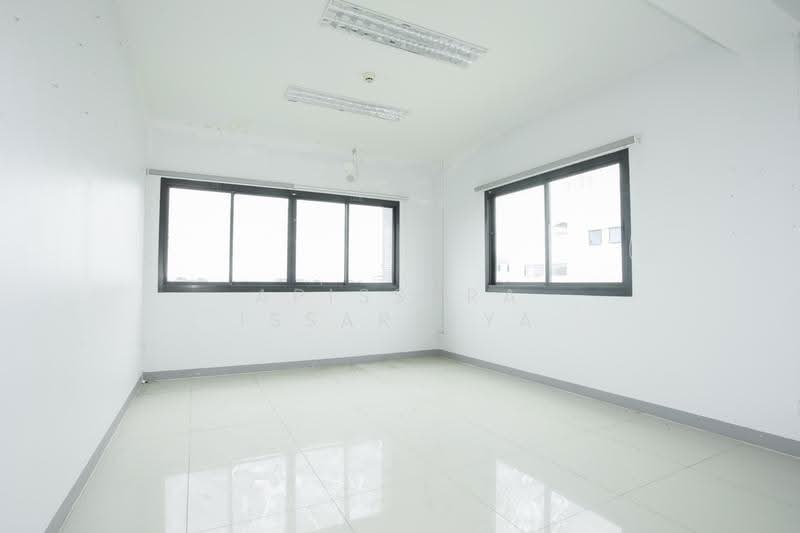 Building for rent at Nuanchan, bangkok, ซอยฉัตรแก้ว, Nuan Chan, Bueng Kum, Bangkok, , 1,824 sqm, Office Space For Rent, by Apissara Issareeya, 500591978 - DDproperty.com