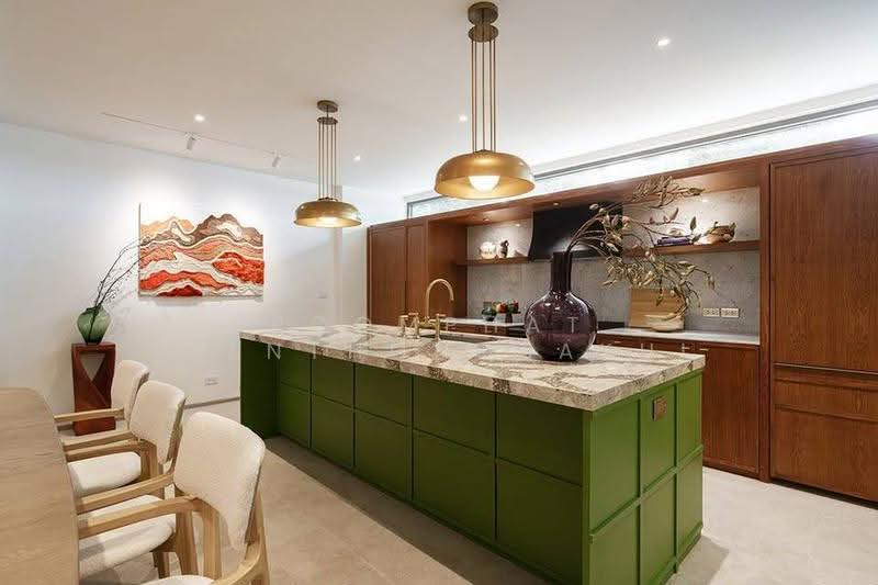 4-BR Townhouse, bangkok, Huai Khwang, Bangkok, 4 Bedrooms, 380 sqm, Townhouse For Sale, by Poomphat Tienthongsakul, 500592027 - DDproperty.com