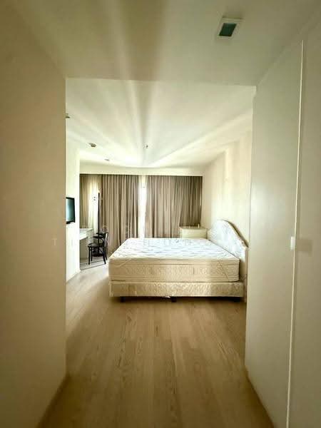 Noble Remix, bangkok, 772 Soi Sukhumvit 36, Sukhumvit Road, Khong Tan, Khlong Toei, Bangkok, 2 Bedrooms, 182 sqm, Condo For Sale, by Poomphat Tienthongsakul, 500592071 - DDproperty.com