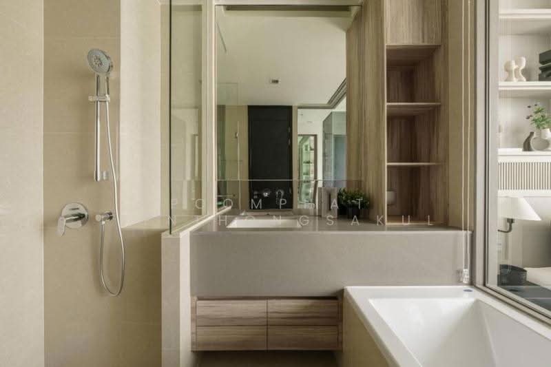 The Esse Asoke, bangkok, 333 Soi Sukhumvit 21, Sukhumvit Road, Khlongtoei Nua, Watthana, Bangkok, 1 Bedroom, 45 sqm, Condo For Sale, by Poomphat Tienthongsakul, 500592104 - DDproperty.com