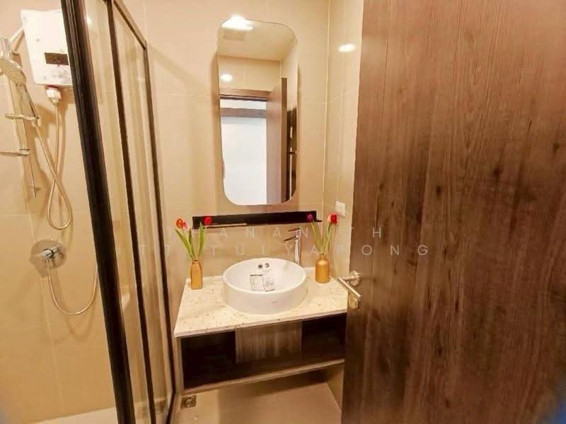 XT Huaikhwang, bangkok, 244 Ratchadaphisek Road, Huai Khwang, Bangkok, 1 Bedroom, 31 sqm, Condo For Rent, by Thananith Ittitulyapong, 500592211 - DDproperty.com