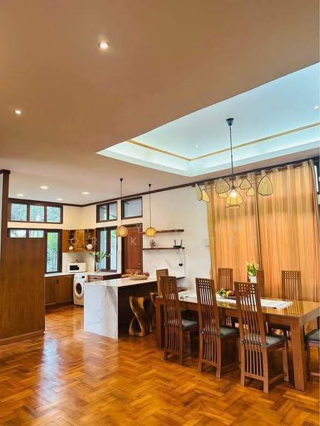 undefined, chon-buri, Nong Pru, Bang Lamung (Pattaya), Chon Buri (Pattaya), 5 Bedrooms, 440 sqm, Single Detached House For Rent, by Pitiyaporn Pornkhuntod, 500592254 - DDproperty.com