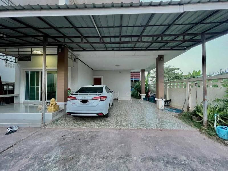 House 100 sq.wa 4 Beds 3 Baths located on main road in Moo Mon, Mueang Udon Thani, udon-thani, Mu Mon, Muang Udon Thani, Udon Thani, 4 Bedrooms, 195 sqm, Single Detached House For Sale, by Sirithong Saetang, 500592289 - DDproperty.com