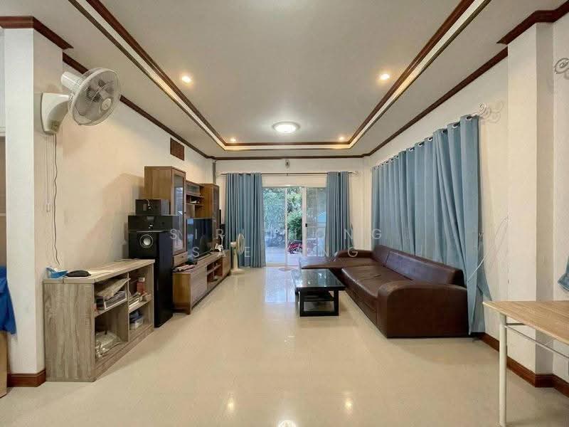 House 100 sq.wa 4 Beds 3 Baths located on main road in Moo Mon, Mueang Udon Thani, udon-thani, Mu Mon, Muang Udon Thani, Udon Thani, 4 Bedrooms, 195 sqm, Single Detached House For Sale, by Sirithong Saetang, 500592289 - DDproperty.com