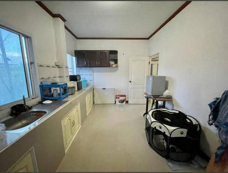 House 100 sq.wa 4 Beds 3 Baths located on main road in Moo Mon, Mueang Udon Thani, udon-thani, Mu Mon, Muang Udon Thani, Udon Thani, 4 Bedrooms, 195 sqm, Single Detached House For Sale, by Sirithong Saetang, 500592289 - DDproperty.com