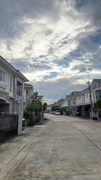 undefined, bangkok, Ram Inthra, Khan Na Yao, Bangkok, 4 Bedrooms, 136 sqm, Single Detached House For Rent, by Woraruethai Klumbun, 500592299 - DDproperty.com