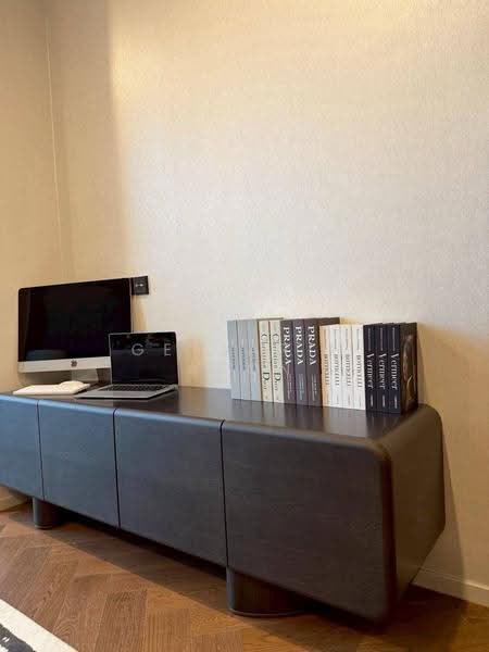 The Residences 38, bangkok, Soi Sukhumvit 38, Phra Kanong, Khlong Toei, Bangkok, 1 Bedroom, 57 sqm, Condo For Rent, by Getsarin Aron, 500592338 - DDproperty.com