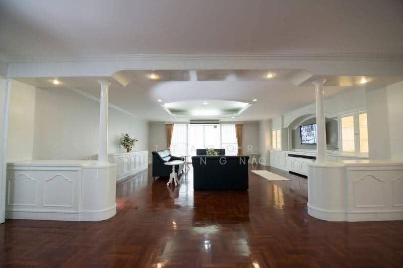 Oriental Towers, bangkok, 25 Soi Ekkamai 12, Ekkamai Road, Khlong Tan Nua, Watthana, Bangkok, 3 Bedrooms, 350 sqm, Condo For Rent, by Pattaporn Yongsungnone, 500592347 - DDproperty.com