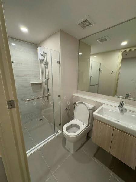 Life Rama 4-Asoke, bangkok, Rama 4 Road, Khlong Toei, Bangkok, 1 Bedroom, 41 sqm, Condo For Rent, by Pattaporn Yongsungnone, 500592447 - DDproperty.com