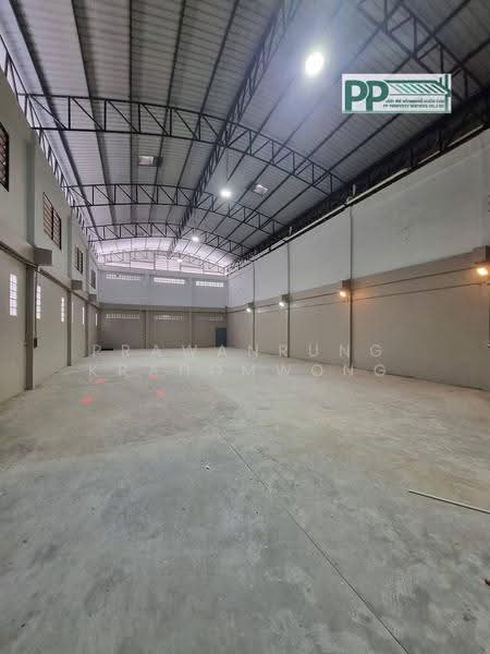 CODE:PP1-W1353-0926 ให้เช่าโรงงาน โกดัง(เพิ่งรีโนเวท) พื้นที่ใช้สอยภายในอาคารประมาณ 740ตรม ผังสีชมพู, สมุทรสาคร, โคกขาม, เมืองสมุทรสาคร, สมุทรสาคร, 740 ตร.ม., โกดัง-โรงงาน ให้เช่า, โดย PRAWANRUNG KRAHOMWONG, 500592499 - DDproperty.com