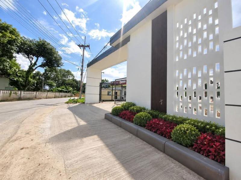 For Rent: Tan Thara Village, Hang Dong – Beautiful Modern-Style House (ID:640HR), chiang-mai, Ban Waen, Hang Dong, Chiang Mai, 4 Bedrooms, 250 sqm, Single Detached House For Rent, by อรกัญญา สายวังกิจ, 500592580 - DDproperty.com