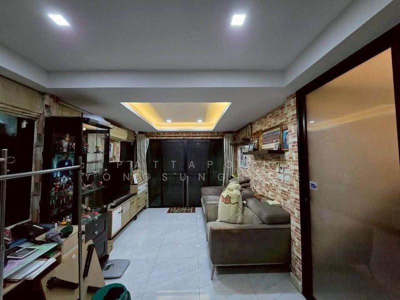 บ้าน 4-ห้องนอน, กรุงเทพ, บางแค, กรุงเทพ, 220 ตร.ม., บ้านเดี่ยว ขาย, โดย Pattaporn Yongsungnone, 500592621 - DDproperty.com