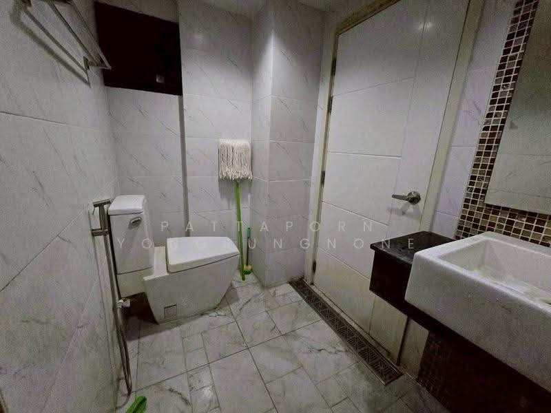 บ้าน 4-ห้องนอน, กรุงเทพ, บางแค, กรุงเทพ, 220 ตร.ม., บ้านเดี่ยว ขาย, โดย Pattaporn Yongsungnone, 500592621 - DDproperty.com