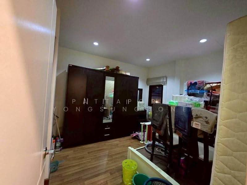 บ้าน 4-ห้องนอน, กรุงเทพ, บางแค, กรุงเทพ, 220 ตร.ม., บ้านเดี่ยว ขาย, โดย Pattaporn Yongsungnone, 500592621 - DDproperty.com