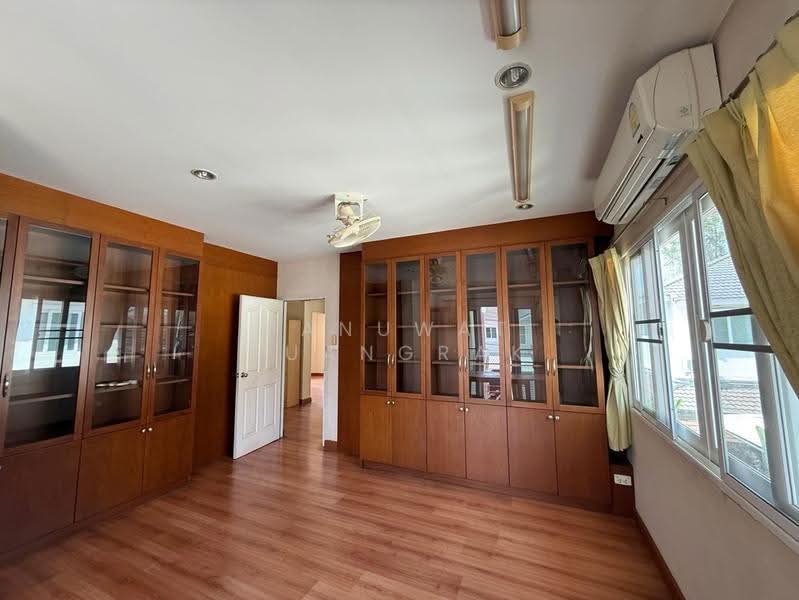 Casa Ville Watcharapon, bangkok, Watcharapol Road, Sai Mai, Bangkok, 4 Bedrooms, 280 sqm, Single Detached House For Sale, by Panuwat Ruangrak, 500592655 - DDproperty.com