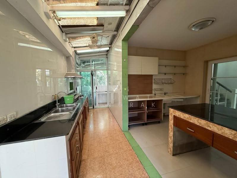Casa Ville Watcharapon, bangkok, Watcharapol Road, Sai Mai, Bangkok, 4 Bedrooms, 280 sqm, Single Detached House For Sale, by Panuwat Ruangrak, 500592655 - DDproperty.com
