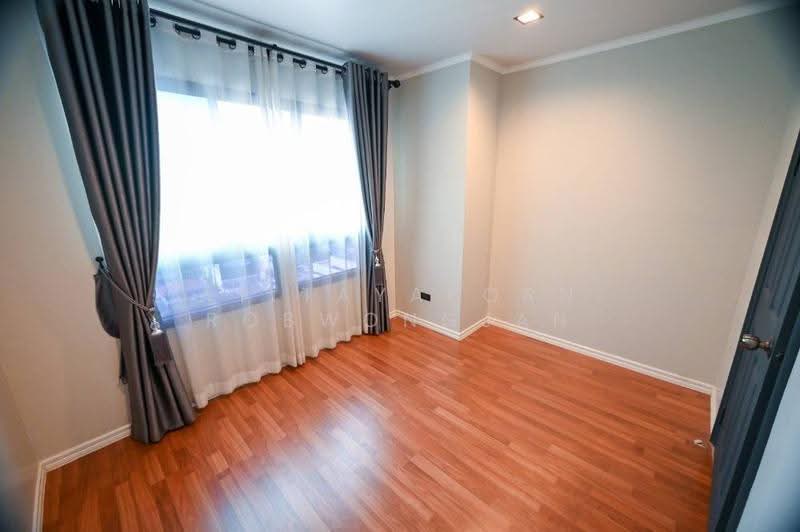 Lumpini Place Ratchada-Thapra, bangkok, 18 Ratchadaphisek Road, Bukkalo, Thon Buri, Bangkok, 2 Bedrooms, 63 sqm, Condo For Sale, by Atitayaporn Robwongjan, 500592684 - DDproperty.com