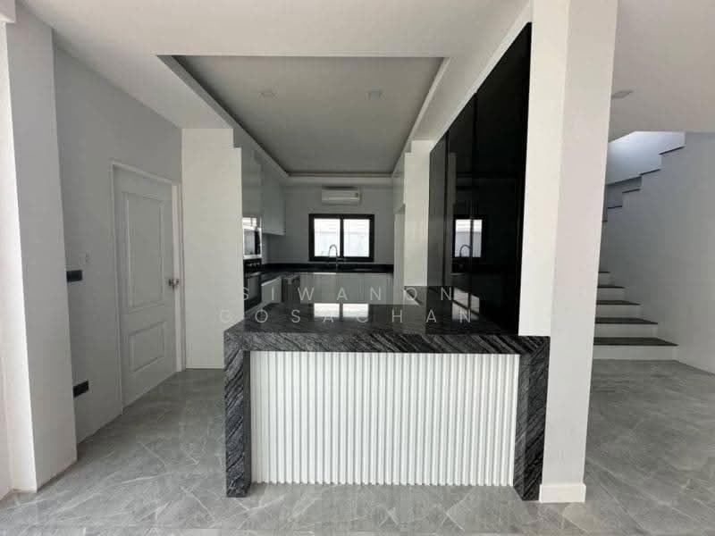 5-BR House, chon-buri, Nong Pru, Bang Lamung (Pattaya), Chon Buri (Pattaya), 5 Bedrooms, 240 sqm, Single Detached House For Sale, by Siwanon Gosachan, 500592702 - DDproperty.com