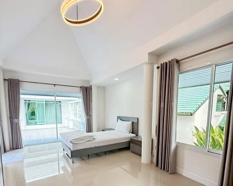 5 Bedroom Pool Villa for Rent Huai Yai Pattaya, chon-buri, Bang Lamung, Bang Lamung (Pattaya), Chon Buri (Pattaya), 5 Bedrooms, 350 sqm, Single Detached House For Rent, by PLC REAL ESTATE, 500592796 - DDproperty.com