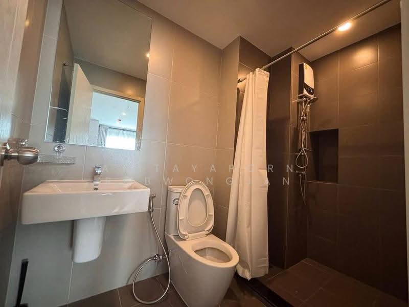 Elio Sathorn-Wutthakat, bangkok, Kanlapaphruek Road, Bangko, Chom Thong, Bangkok, 2 Bedrooms, 59 sqm, Condo For Rent, by Atitayaporn Robwongjan, 500592827 - DDproperty.com
