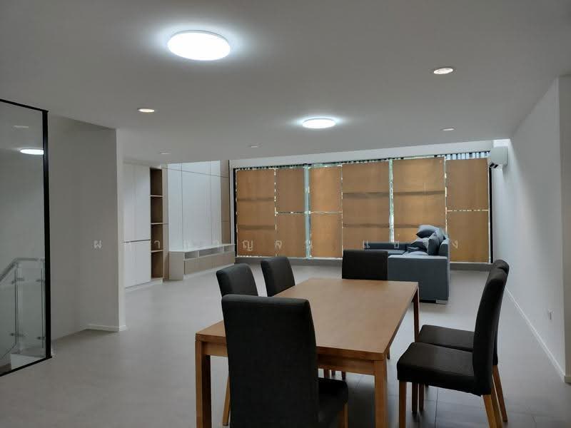 Home office 4 ชั้น @ ปรีดี 14, กรุงเทพ, สุขุมวิท 71 (ปรีดีฯ 14), พระโขนงเหนือ, วัฒนา, กรุงเทพ, 400 ตร.ม., ตึกแถว-อาคารพาณิชย์ ขาย, โดย ผกากาญจน์ แซ่จึง, 500592844 - DDproperty.com
