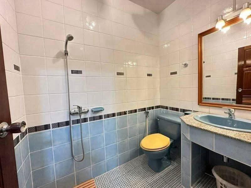 undefined, chon-buri, Nong Pru, Bang Lamung (Pattaya), Chon Buri (Pattaya), 5 Bedrooms, 280 sqm, Villa For Sale, by Siwanon Gosachan, 500592903 - DDproperty.com