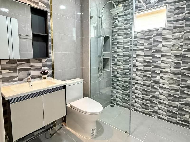 Modern 3 Bedroom House for Sale Rong Po North Pattaya, chon-buri, Nong Pru, Bang Lamung (Pattaya), Chon Buri (Pattaya), 3 Bedrooms, 296 sqm, Single Detached House For Sale, by PLC real estate, 500592920 - DDproperty.com