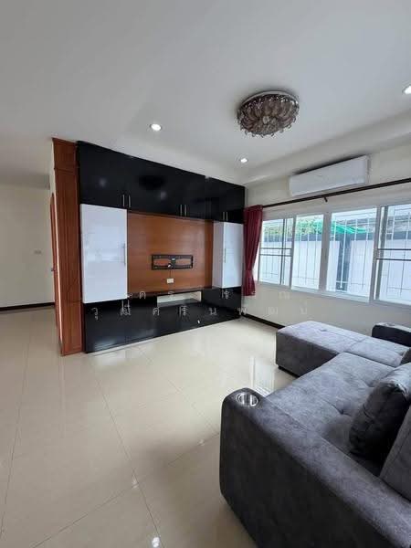 Two-Storey Detached House | Siam Country Club, Pattaya, chon-buri, Bang Lamung, Bang Lamung (Pattaya), Chon Buri (Pattaya), 3 Bedrooms, 400 sqm, Single Detached House For Rent, by ภัครวรรณ์ วุฒิศรินพัฒน์, 500592936 - DDproperty.com