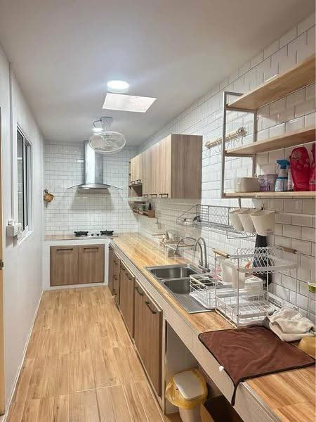 undefined, chon-buri, Nong Pru, Bang Lamung (Pattaya), Chon Buri (Pattaya), 4 Bedrooms, 325 sqm, Single Detached House For Sale, by Siwanon Gosachan, 500592964 - DDproperty.com