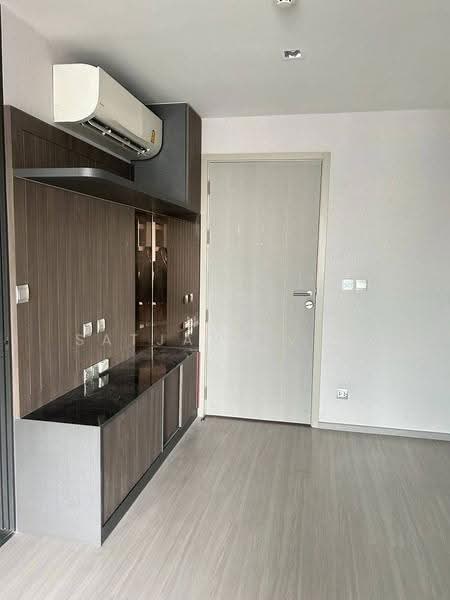 Life Ladprao : ไลฟ์ ลาดพร้าว, กรุงเทพ, 992 ถนนลาดพร้าว, จอมพล, จตุจักร, กรุงเทพ, 35 ตร.ม., คอนโด ให้เช่า, โดย Nop Satjavitvisarn, 500592977 - DDproperty.com