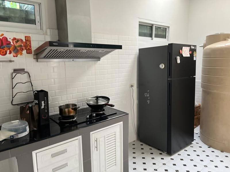 Baan Klangmuang Grand De Paris Ratchada, bangkok, Pradit Manutham Road, Wang Thonglang, Bangkok, 4 Bedrooms, 250 sqm, Townhouse For Rent, by จิตราภรณ์ พิมพ์จันทร์, 500592992 - DDproperty.com