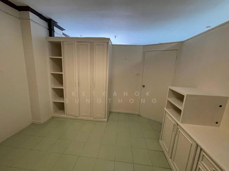 Thairong Tower, bangkok, Phatthanakan Road, Suan Luang, Bangkok, 1 Bedroom, 41 sqm, Condo For Sale, by Ketkanok Sungthong, 500593250 - DDproperty.com
