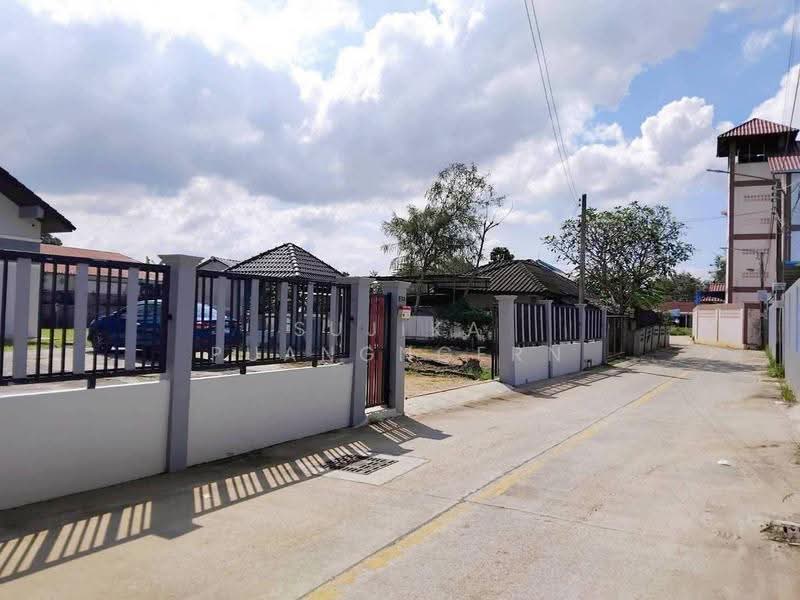 3-BR House, chon-buri, Na Kloe, Bang Lamung (Pattaya), Chon Buri (Pattaya), 3 Bedrooms, 250 sqm, Single Detached House For Sale, by Sujika Puangngern, 500593347 - DDproperty.com