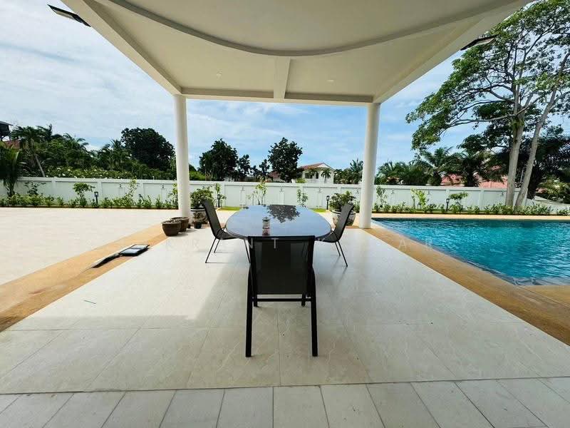 Paradise Villa 1 & 2, chon-buri, Nong Pru, Bang Lamung (Pattaya), Chon Buri (Pattaya), 8 Bedrooms, 1,000 sqm, Villa For Sale, by Vikrant Kokar, 500593382 - DDproperty.com