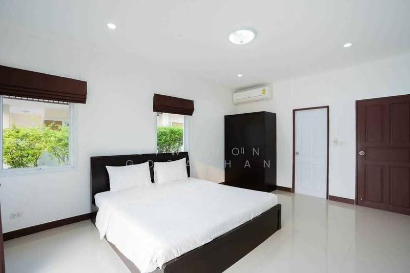 4-BR House, prachuap-khiri-khan, Hua Hin, Prachuap Khiri Khan, 4 Bedrooms, 262 sqm, Single Detached House For Sale, by Siwanon Gosachan, 500593388 - DDproperty.com