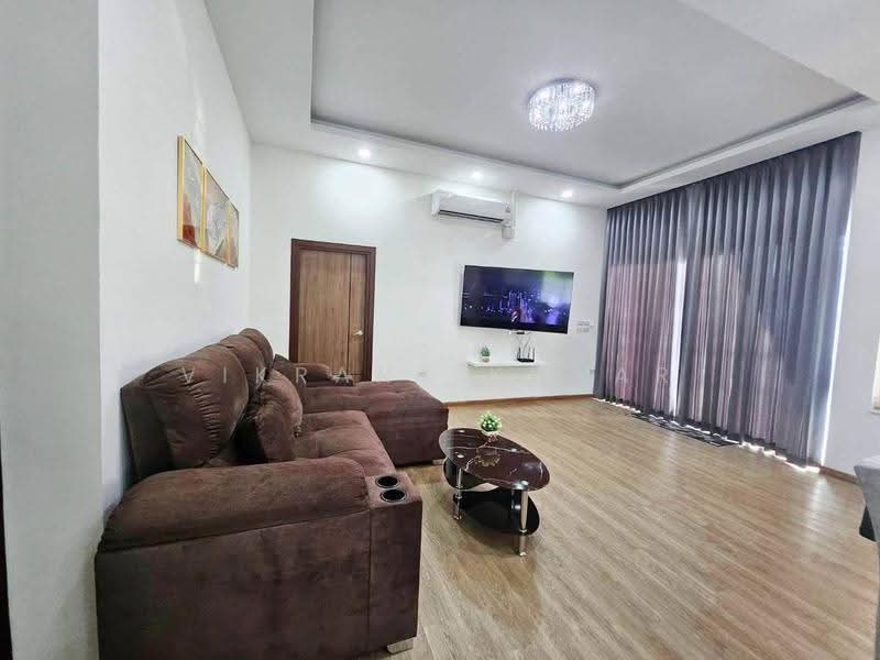 3-BR Villa, chon-buri, Huai Yai, Bang Lamung (Pattaya), Chon Buri (Pattaya), 3 Bedrooms, 204 sqm, Villa For Rent, by Vikrant Kokar, 500593401 - DDproperty.com