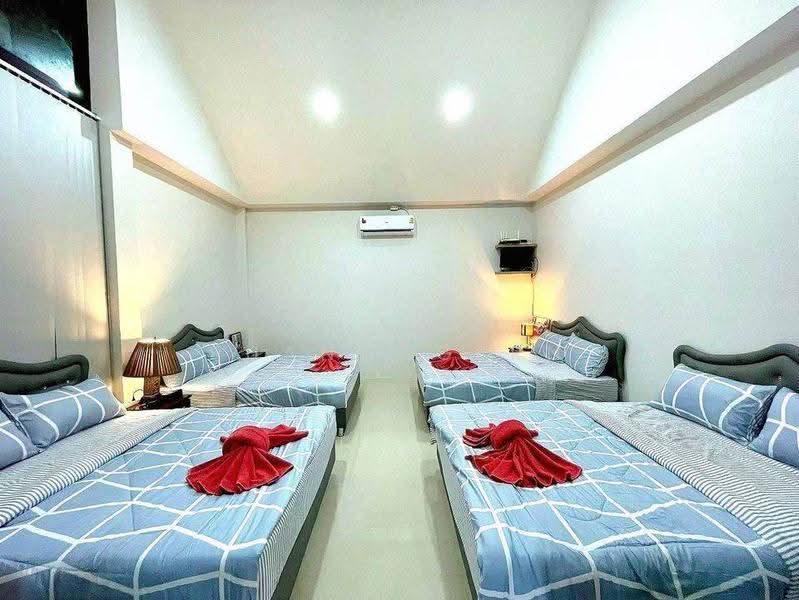 4-BR Villa, chon-buri, Poong, Bang Lamung (Pattaya), Chon Buri (Pattaya), 4 Bedrooms, 430 sqm, Villa For Rent, by Sujika Puangngern, 500593417 - DDproperty.com
