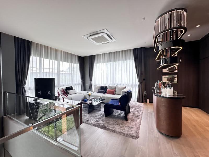 ARTALE Asoke-Rama 9, bangkok, Rama 9 Soi 13, Bang Kapi, Huai Khwang, Bangkok, 3 Bedrooms, 434 sqm, Single Detached House For Sale, by Kittisak Phanlertchavarit, 500593431 - DDproperty.com