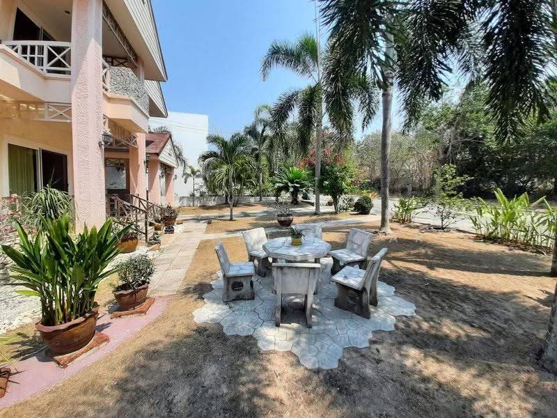 undefined, chon-buri, Nong Pru, Bang Lamung (Pattaya), Chon Buri (Pattaya), 3 Bedrooms, 181 sqm, Single Detached House For Sale, by Vikrant Kokar, 500593453 - DDproperty.com