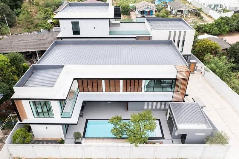 5-BR House, chon-buri, Poong, Bang Lamung (Pattaya), Chon Buri (Pattaya), 5 Bedrooms, 850 sqm, Single Detached House For Sale, by Sujika Puangngern, 500593464 - DDproperty.com
