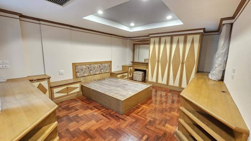 33 Residence : 33 เรสซิเด้นซ์, กรุงเทพ, 92 ซอย สุขุมวิท 33, คลองตันเหนือ, วัฒนา, กรุงเทพ, 141 ตร.ม., คอนโด ให้เช่า, โดย BANGKOK PROPERTY AGENTS, 500593499 - DDproperty.com