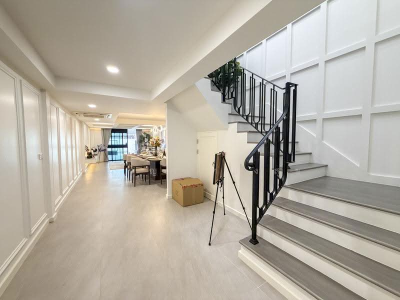 Khlongtan Nivet, bangkok, 20 Soi Pridi Banomyong 42, Khlong Tan Nua, Watthana, Bangkok, 3 Bedrooms, 192 sqm, Townhouse For Sale, by อมรญา ทองสุข, 500593556 - DDproperty.com