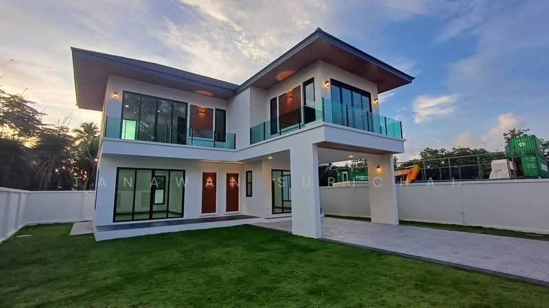 บ้าน 3-ห้องนอน, ชลบุรี, ห้วยใหญ่, บางละมุง, ชลบุรี, 230 ตร.ม., บ้านเดี่ยว ขาย, โดย Tanawan Surichai, 500593564 - DDproperty.com