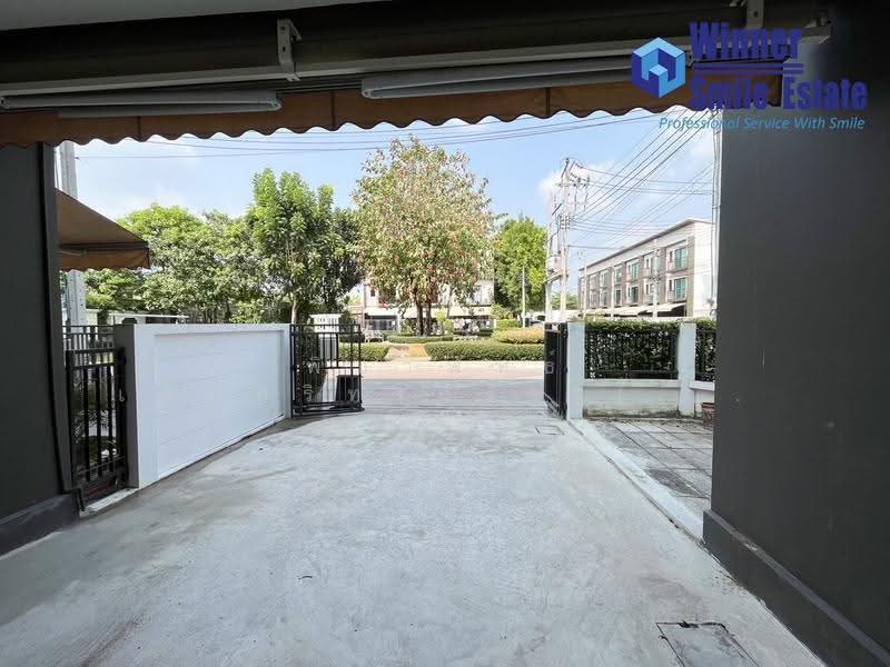 Baan Klang Muang Nawamin 42, bangkok, Soi Nawamin 42, Nawamin Road, Khlong Kum, Bueng Kum, Bangkok, 3 Bedrooms, 145 sqm, Townhouse For Sale, by พิชาพัทธ์ เพิ่มศิริทรงรัฐ (คุณพิชา), 500593623 - DDproperty.com