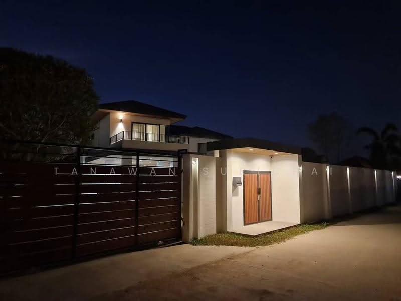 5-BR House, chon-buri, Nong Pru, Bang Lamung (Pattaya), Chon Buri (Pattaya), 5 Bedrooms, 1,132 sqm, Single Detached House For Rent, by Tanawan Surichai, 500593665 - DDproperty.com