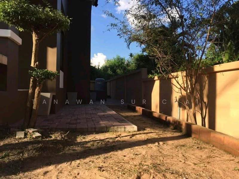 3-BR House, chon-buri, Bang Phra, Si Racha, Chon Buri (Pattaya), 3 Bedrooms, 205 sqm, Single Detached House For Sale, by Tanawan Surichai, 500593695 - DDproperty.com