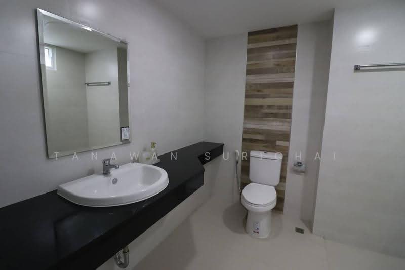 Grandview Condominium, bangkok, ซอยลาดพร้า ถนนลาดพร้าว, Lat Yao, Chatuchak, Bangkok, 2 Bedrooms, 116 sqm, Condo For Sale, by Tanawan Surichai, 500593698 - DDproperty.com
