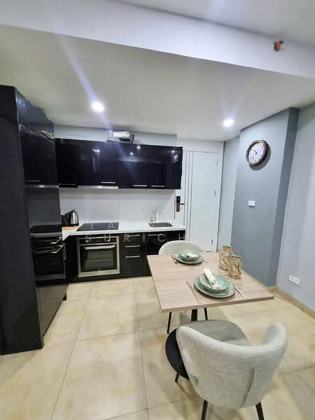 Centara Avenue Residences, chon-buri, 15 S Pattaya Rd, Nong Pru, Bang Lamung (Pattaya), Chon Buri (Pattaya), 1 Bedroom, 44 sqm, Condo For Sale, by Tanawan Surichai, 500593699 - DDproperty.com